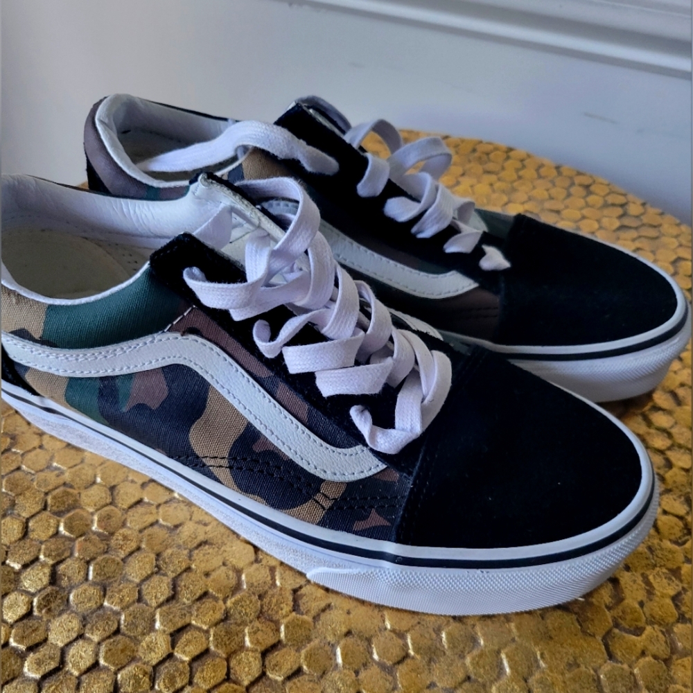 Vans Camo Sneaker